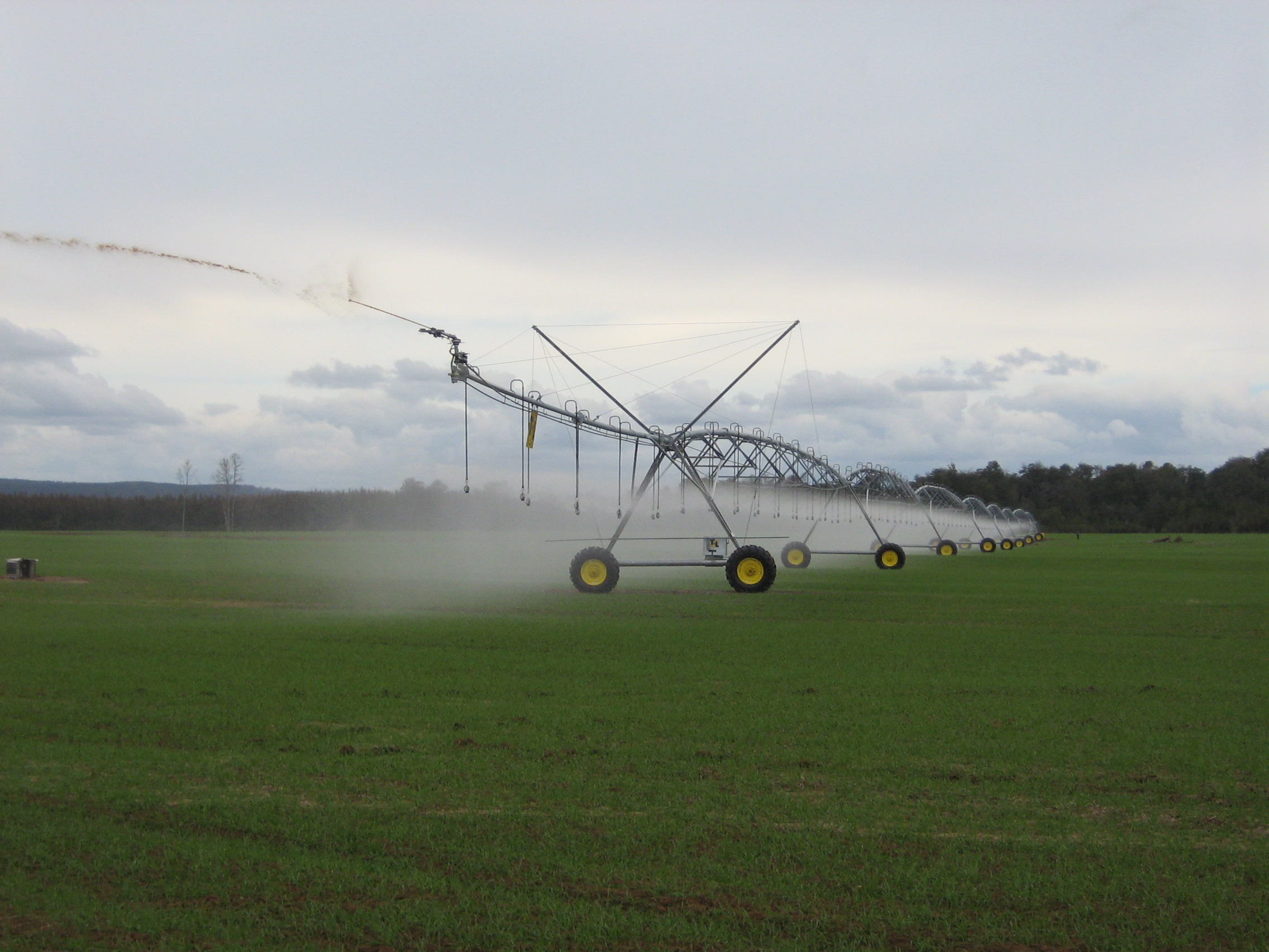 pivot-irrigation